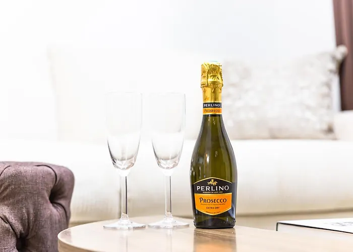 Jacuzzi Romantique, Cosy, Home Cinema, Paris 10Min Apartamento *